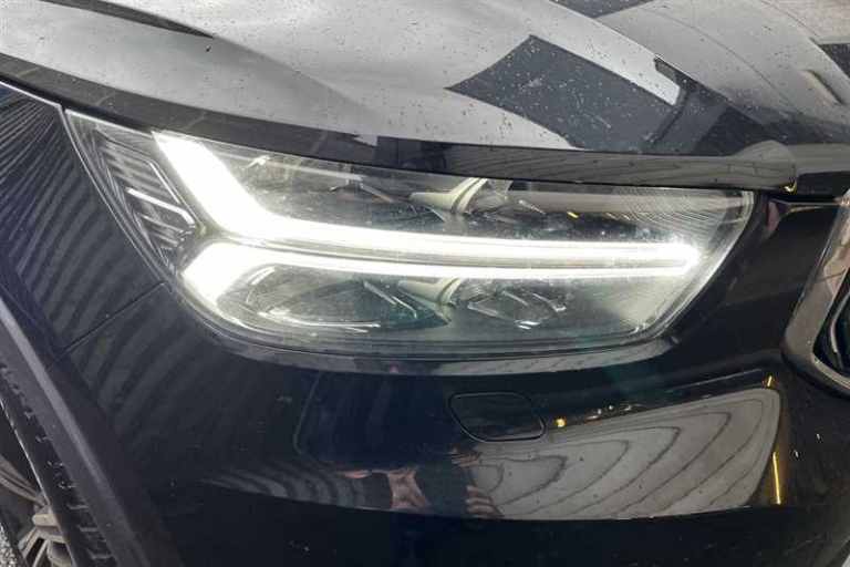 2020 Volvo XC40 2.0 D4 Inscription Pro SUV 5dr Diesel Auto AWD Euro 6 (s/s) (190 ps) SUV Diesel A...