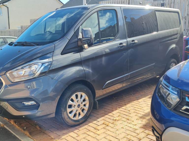 Amazing Ford custom van, got to see it 