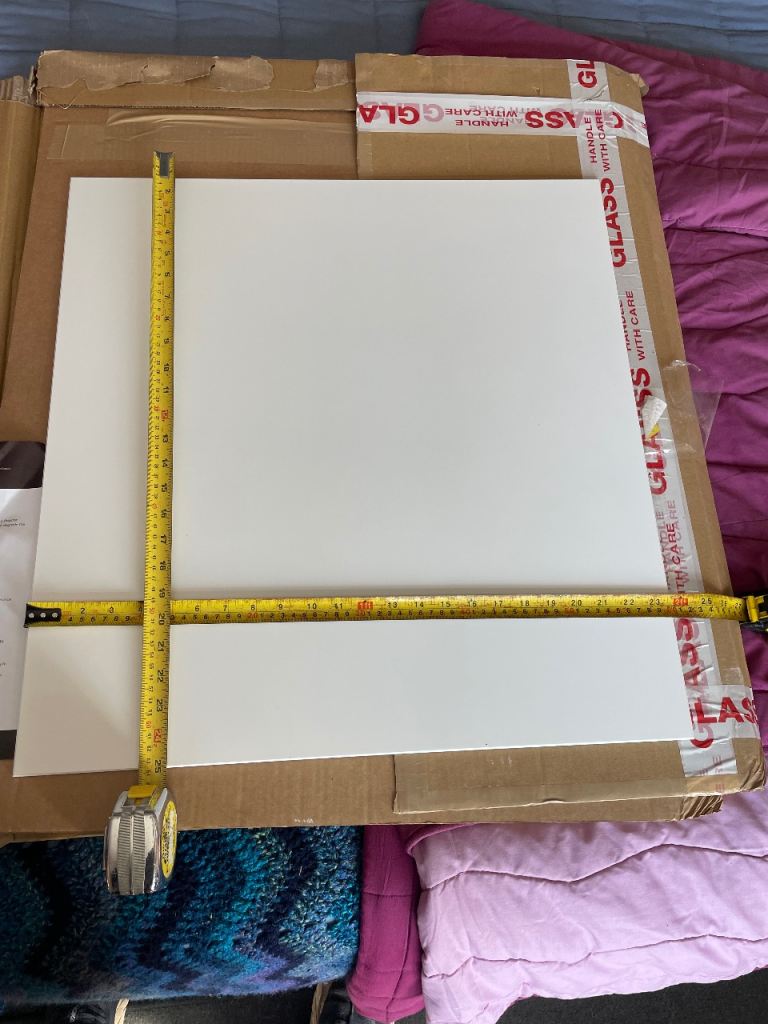 Royston glass splashback 