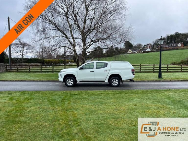 2020 Mitsubishi L200 Double Cab DI-D 150 4Life 4WD PICK UP DIESEL Manual