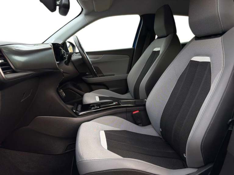 2022 Vauxhall Mokka Electric 50kWh Elite Premium SUV 5dr Electric Auto (136 ps) HATCHBACK Electri...