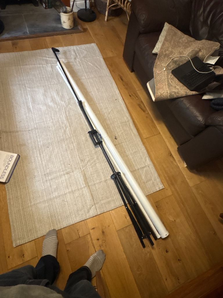 Projector Screen 82 inches 