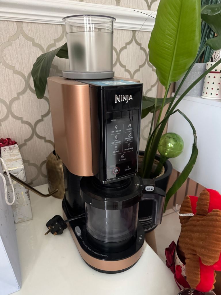 Ninja CREAMi Maker NC300UK