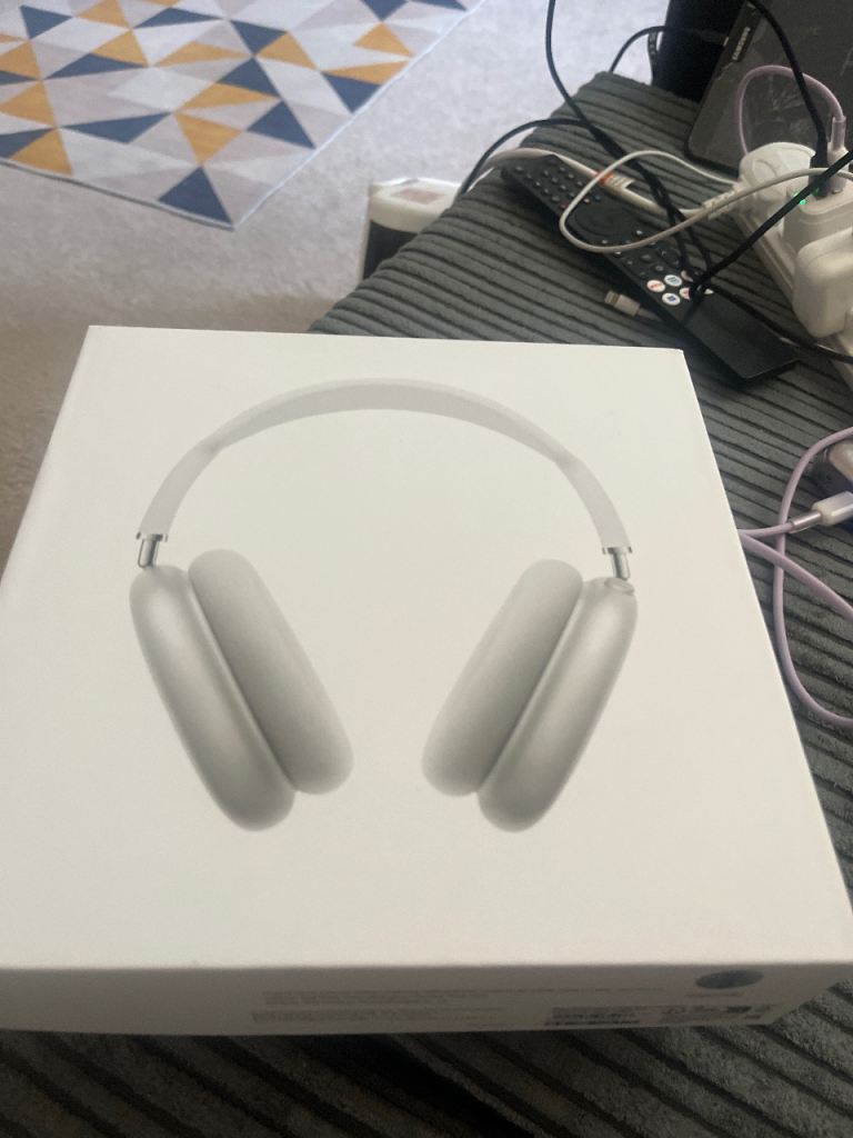 Apple AirPods max