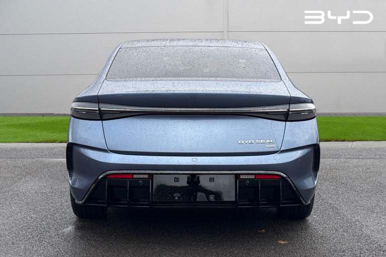 2025 BYD Seal 82.5kWh Excellence Auto AWD 4dr Saloon Automatic