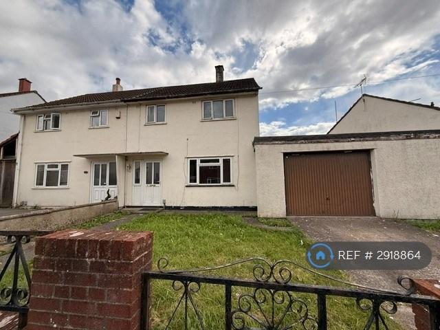 3 bedroom house in Hungerford Crescent, Bristol, BS4 (3 bed) (#2918864)