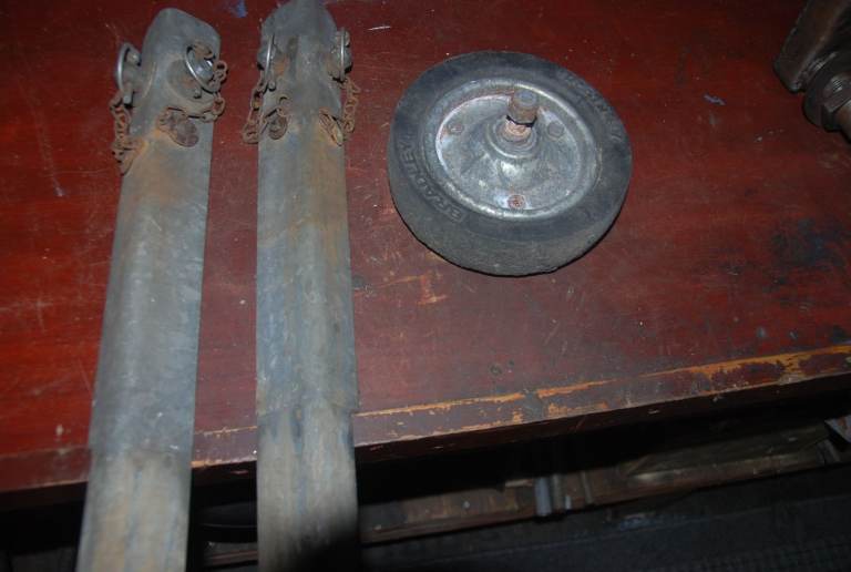 Ifor Williams Corner Posts/Pillars and Jockey Wheel