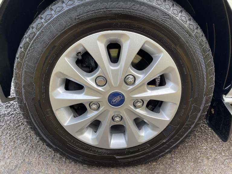 2022 Ford Transit Custom 2.0 320 EcoBlue Limited Crew Van L2 H1 Euro 6 (s/s) 5dr (6 Seat) PANEL V...