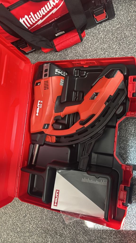 HILTI Nail Gun Cordless – Excellent Condition