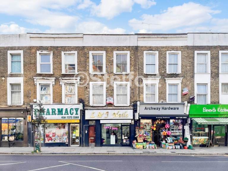 1 bedroom flat in Junction Road, London, N19