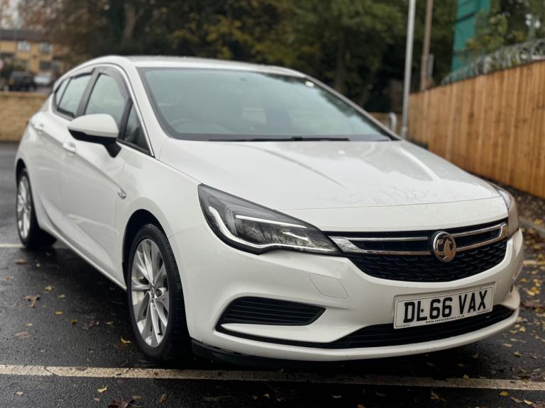 2016 Vauxhall Astra 1.6 CDTi 16V Design 5dr HATCHBACK Diesel Manual