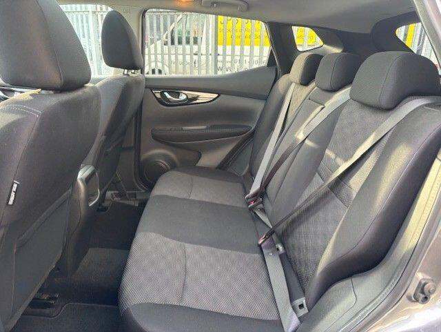 2016 Nissan Qashqai 1.5 dCi N-Connecta 2WD Euro 6 (s/s) 5dr HATCHBACK Diesel Manual