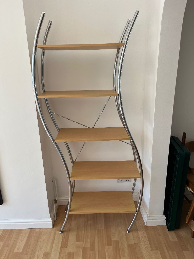 Shelving Unit - Wavy, Curved Effect