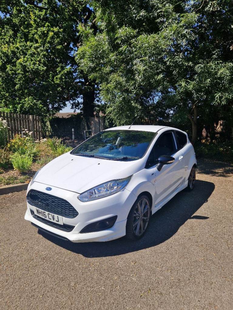 Ford, FIESTA, Hatchback, 2016, Manual, 998 (cc), 3 doors