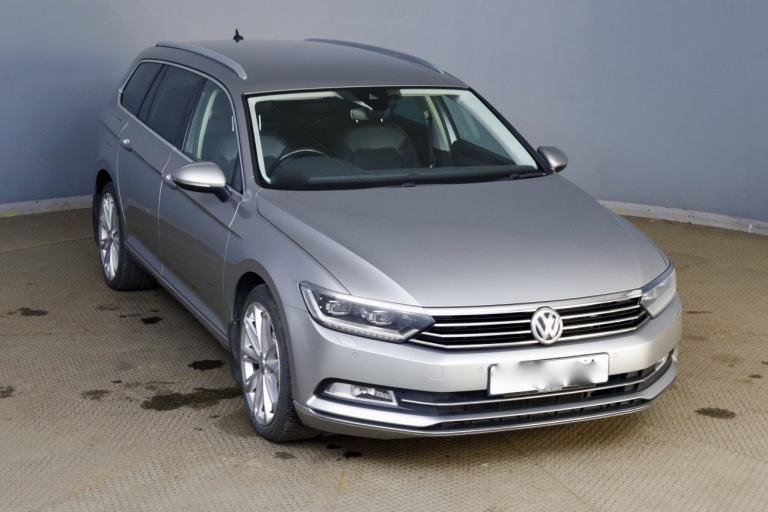 VOLKSWAGEN PASSAT 2.0 TDI BlueMotion Tech GT Silver Auto Diesel 2015