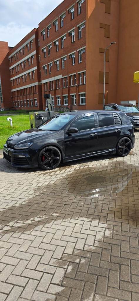 Volkswagen, GOLF, Hatchback, 2009, Manual, 1984 (cc), 5 doors