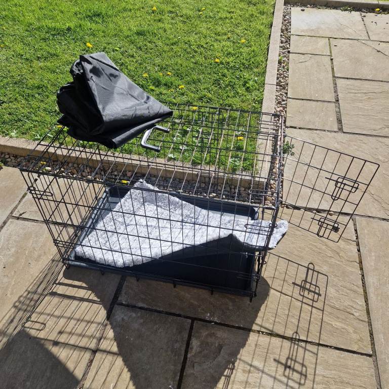 Dog Crate (Medium) L30" x W18" x H21"