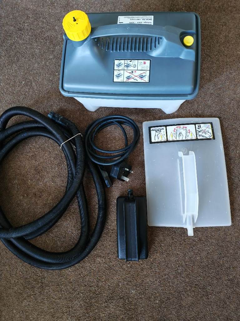 Earlex 2300w wallpaper steamer/stripper. 