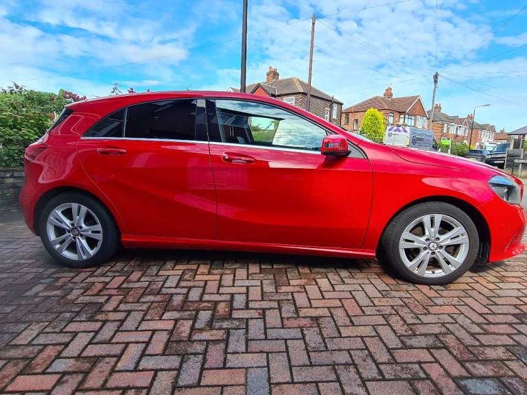 Mercedes-Benz, A CLASS, Hatchback, 2017, Manual, 1461 (cc), 5 doors