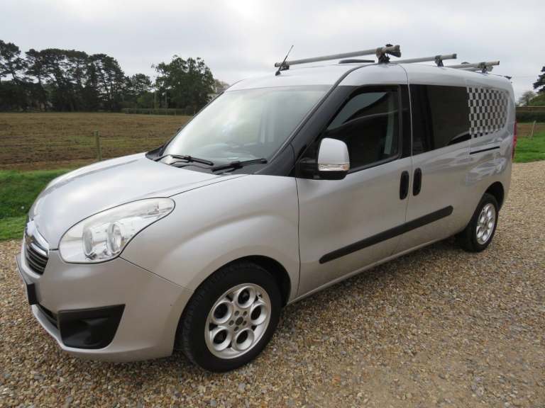 2017 Vauxhall Combo 2300 1.3 CDTI 16V 95ps H1 Sportive Van Euro 6 [SS] PANEL VAN Diesel Manual