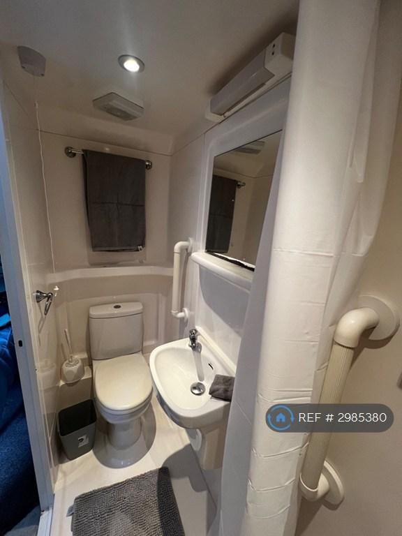 1 bedroom in Wildwood, Telford, TF7 (#2985380)