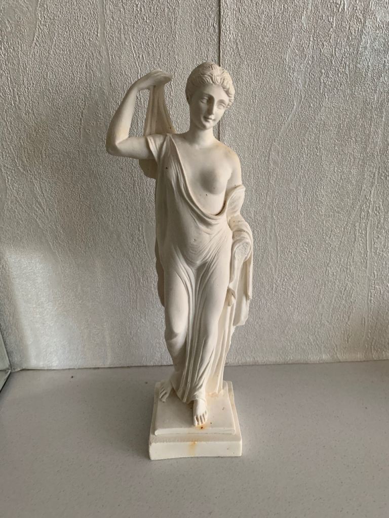Lovely vintage Greek/Roman statue 
