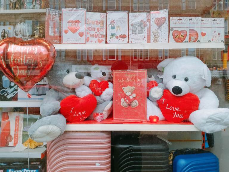 Valentine's Day Cards / Love Heart Ballons / Teddy Bears & Soft Toys / Gift are In stock