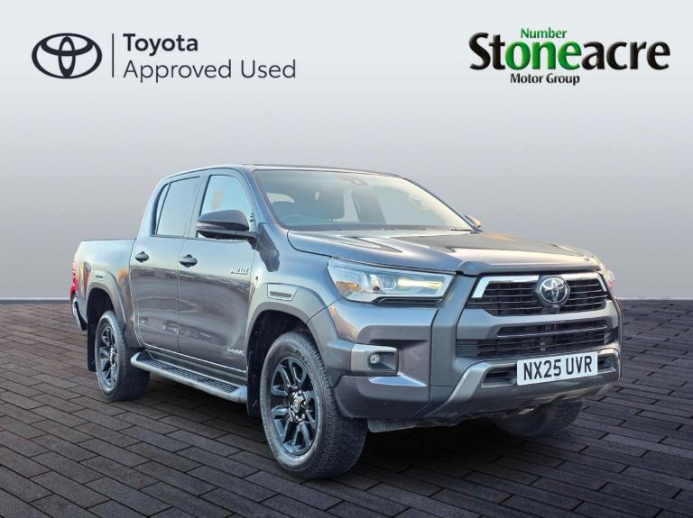  Toyota Hilux 2.8 D-4D-h Invincible X Pickup 4dr Diesel Hybrid Auto 4WD Euro 6 (204 ps) Diesel/El...