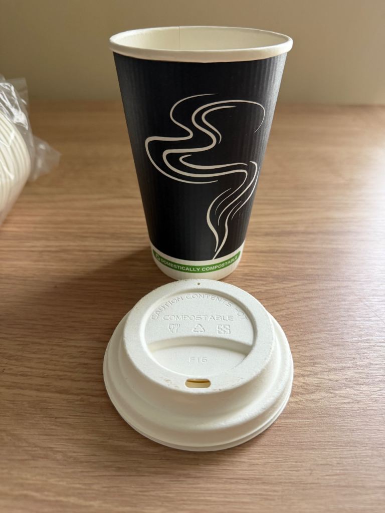 iECO Triple Wall Compostable Coffee Tea Cups Bagasse Lids Pack 50 x 473ml 16 oz
