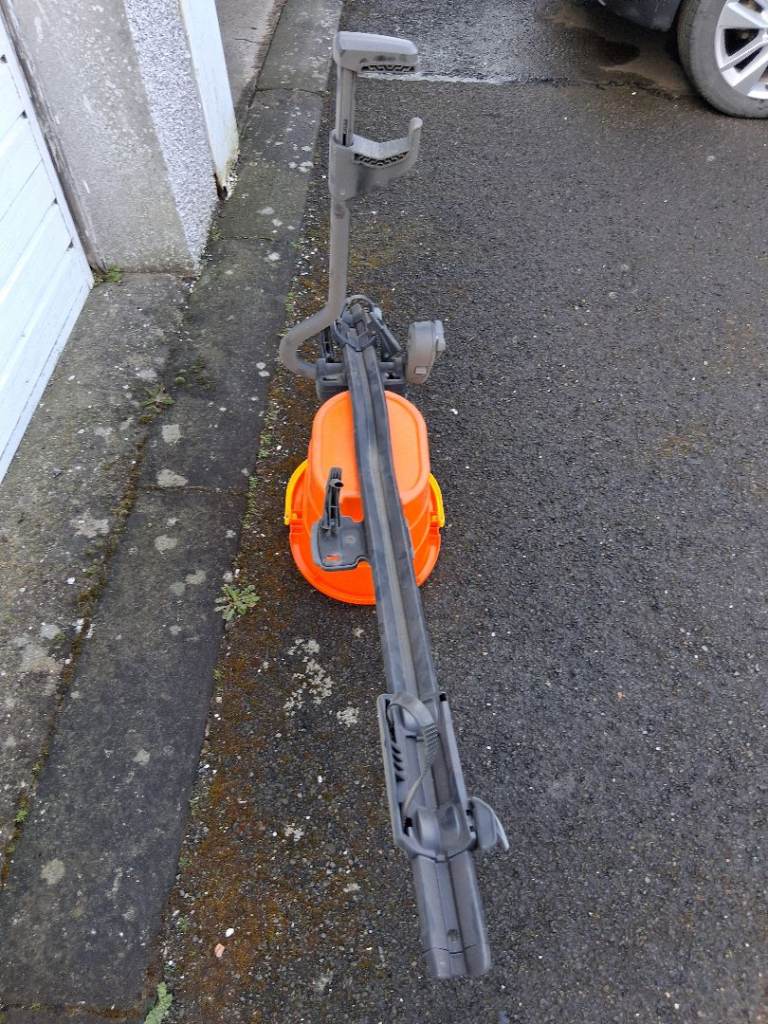 Genuine vw roof rack bike carrier 