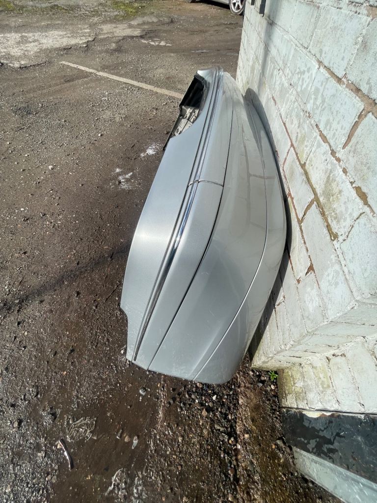 Mercedes c class w203 00-2007 saloon rear bumper silver 744 