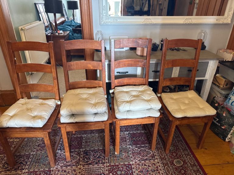 Set of 4 Wooden Dining Chairs with Cushions – Good Condition