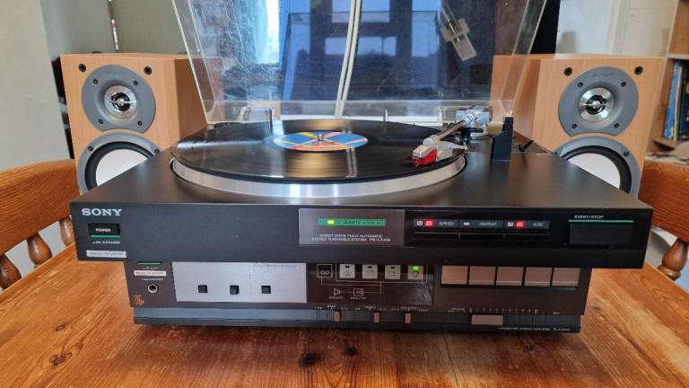 SONY Hi-Fi seperates turntable amp & speakers