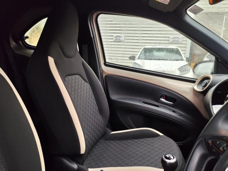 2023 Toyota Aygo X 1.0 VVT-i Edge 5dr Hatchback Petrol Manual