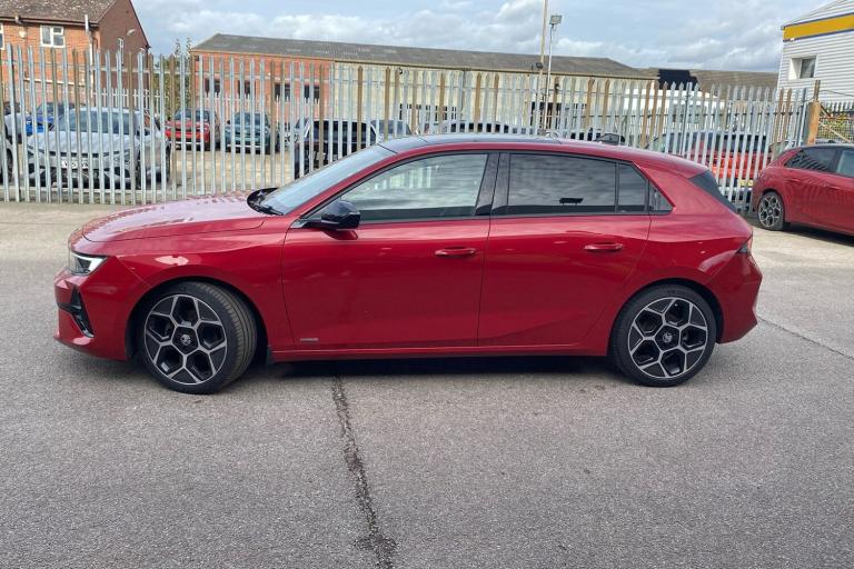  Vauxhall Astra 1.2 Turbo Ultimate Hatchback 5dr Petrol Auto Euro 6 s/s 130 Ps