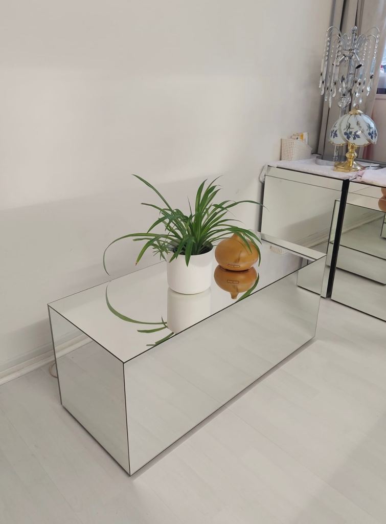 Luxury Mirrored Coffee Table