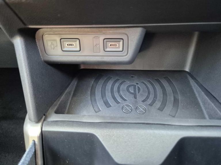 2025 Vauxhall Frontera 83kW Design 44kWh 5dr Auto HATCHBACK ELECTRIC Automatic