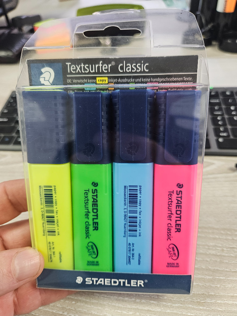 Staedler highlighters (box of 480 packets)