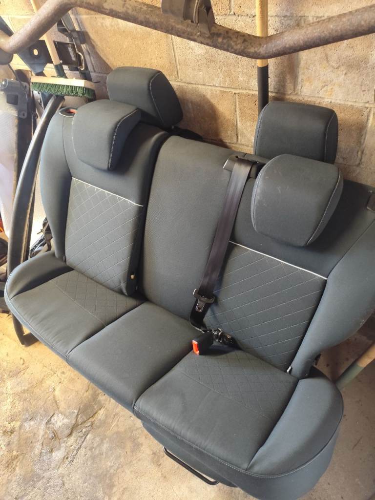 Seats for ford fiesta MK7