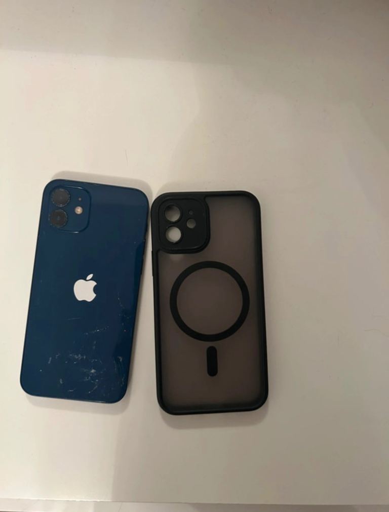 iPhone 12 