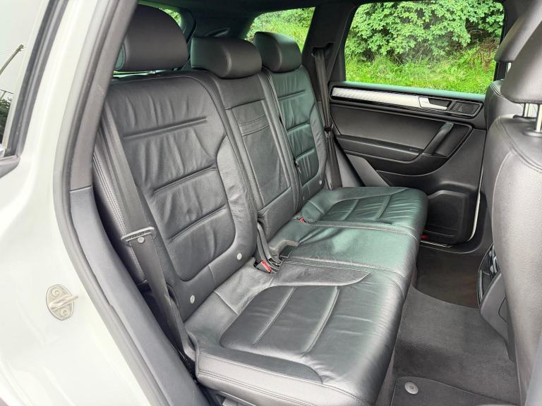 2015 Volkswagen Touareg 3.0Tdi V6 R-Line 262BHP