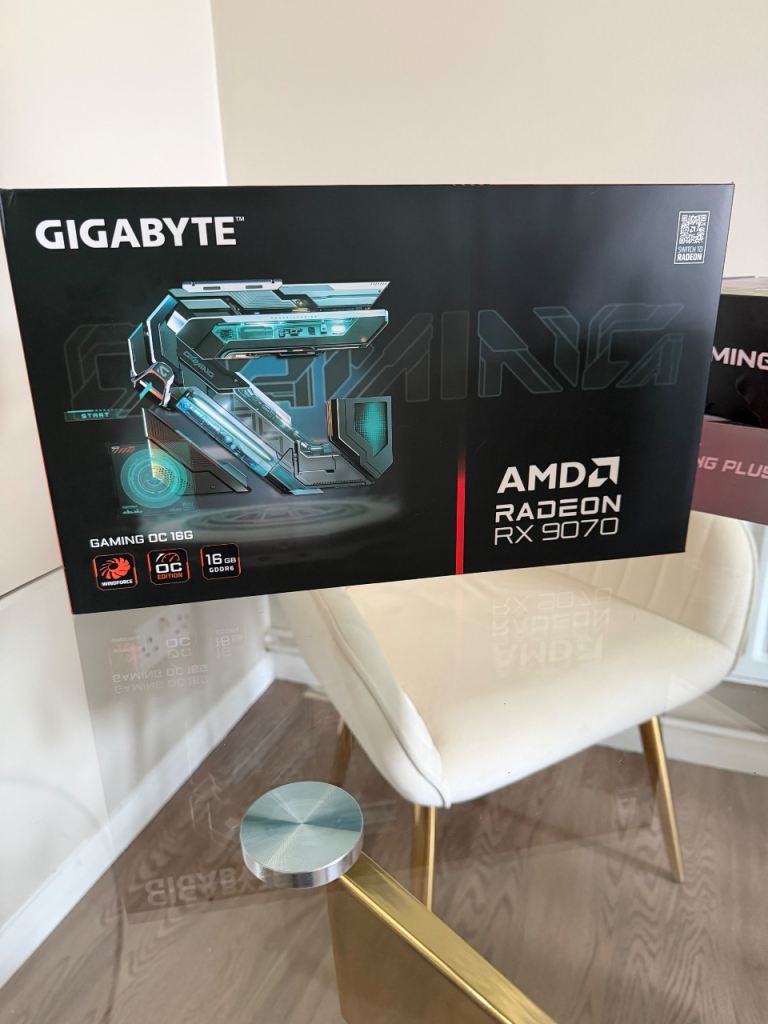 AMD RADEON RX 9070