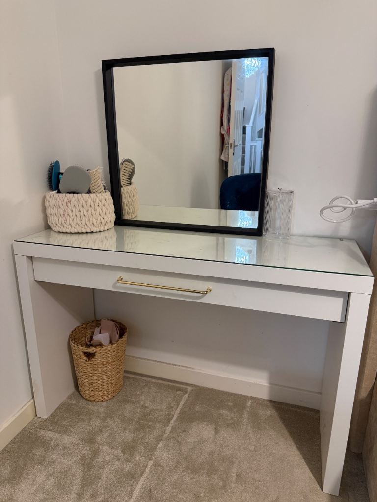 Ikea dressing table