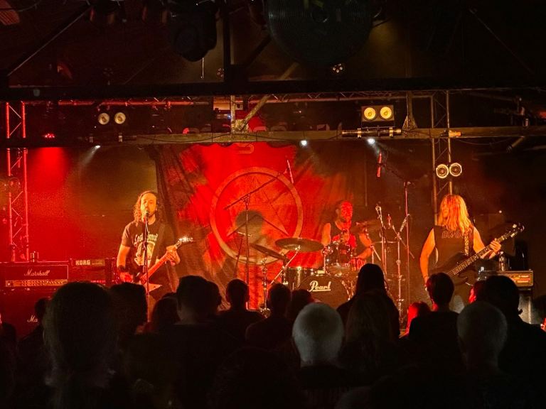 HEAVY ROCK DRUMMER WANTED