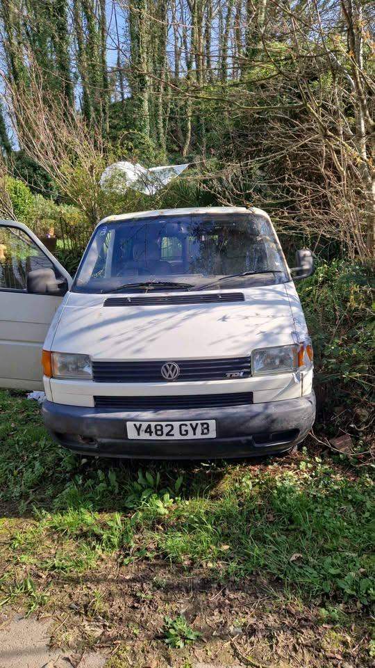 Volkswagen, TRANSPORTER, Panel Van, 2001, Manual, 2461 (cc)