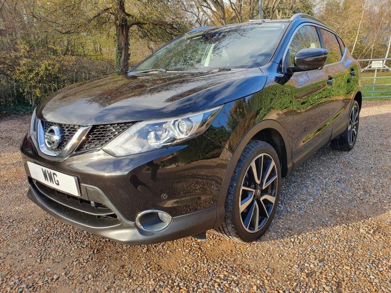 2017 Nissan Qashqai 1.2 DiG-T Tekna [Non-Panoramic] 5dr HATCHBACK PETROL Manual