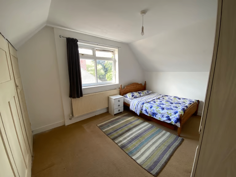 Spacious & Cosy Double Room For Rent AT B20 2QD