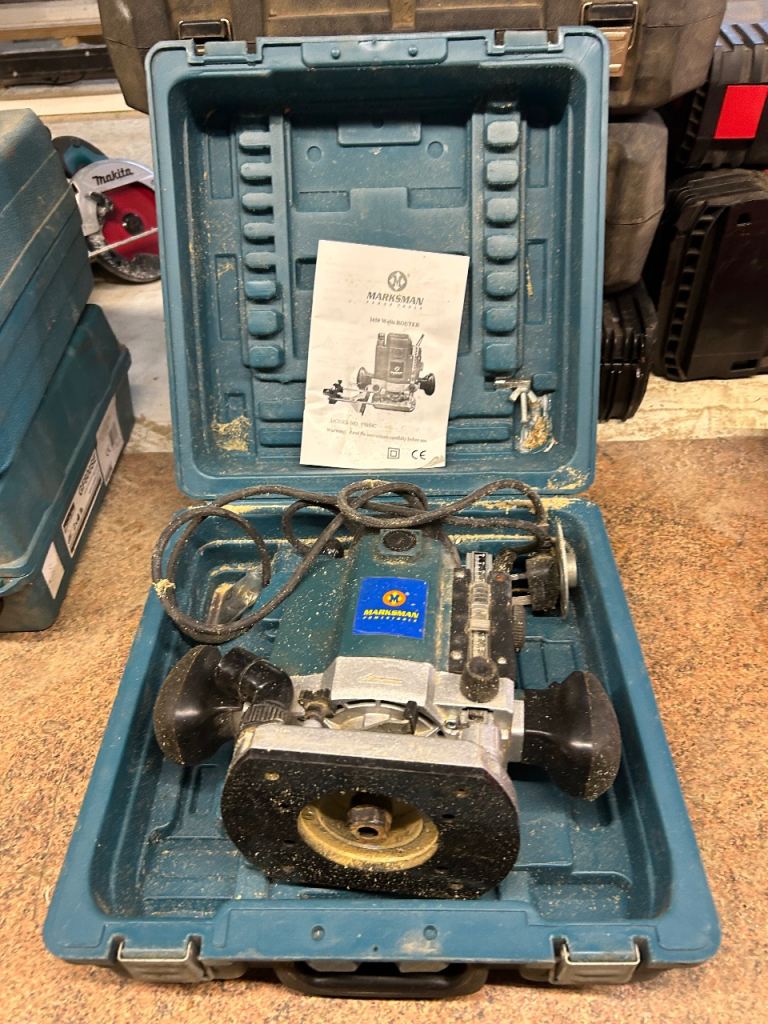 2 x Routers – 240V & 110V – Woodworking Tools + Cases