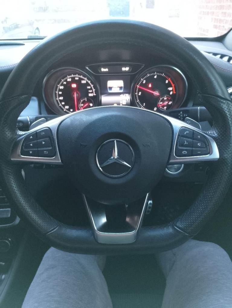 Mercedes-Benz, GLA, Estate, 2018, Semi-Auto, 2143 (cc), 5 doors