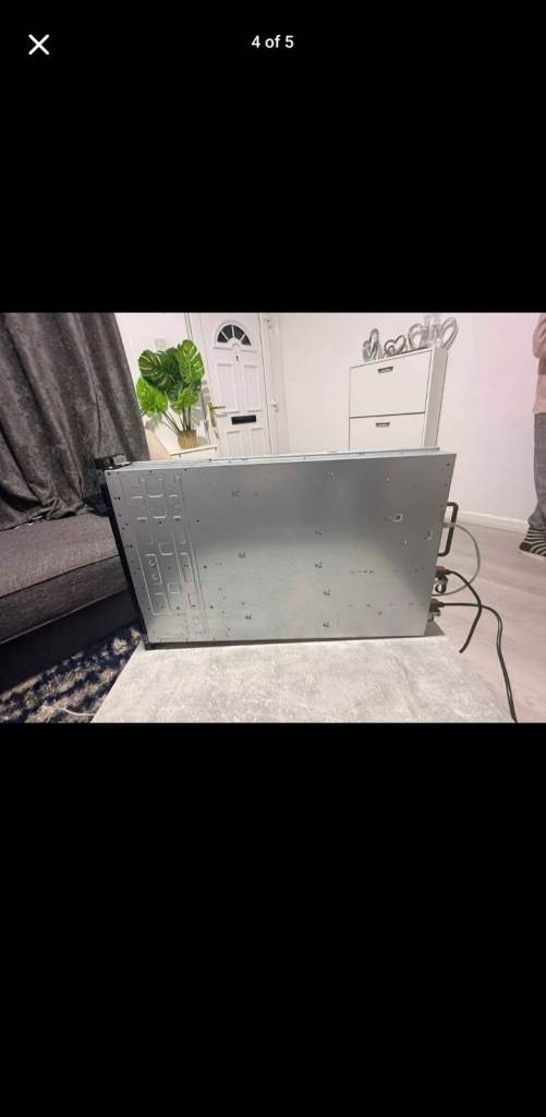 Dell PowerEdge R720xd Server – Good Condition